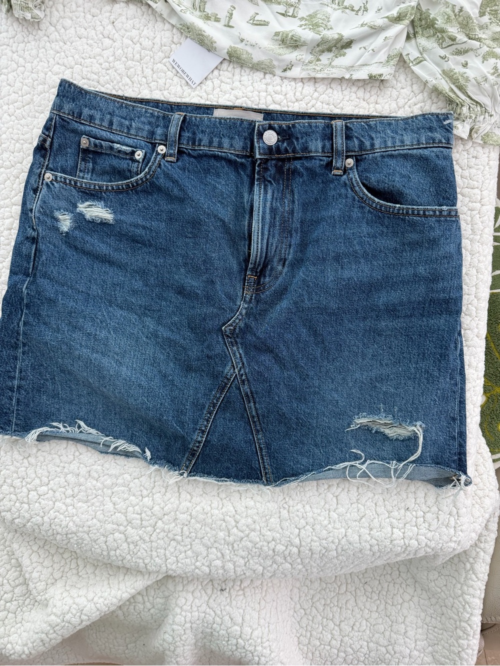 Everlane Medium Blue Denim Skirt Size 33